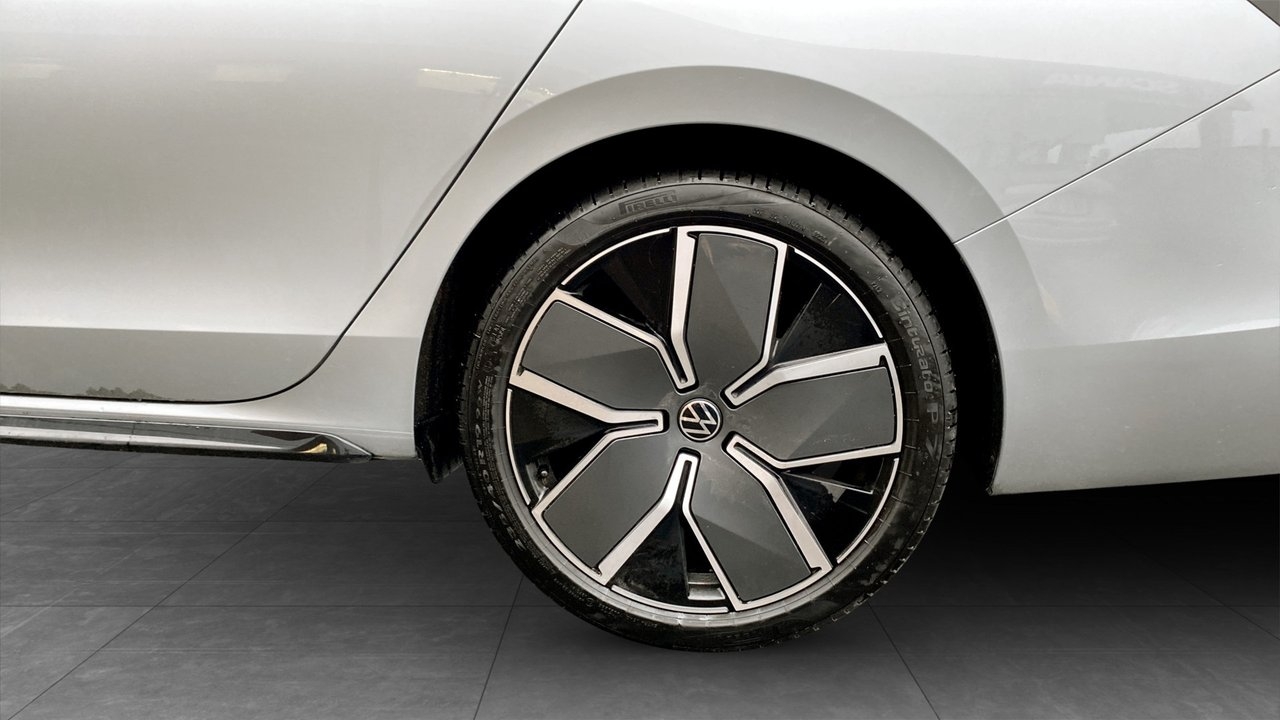 Volkswagen Passat 2.0 TDI R-Line 2025, bild 6/10