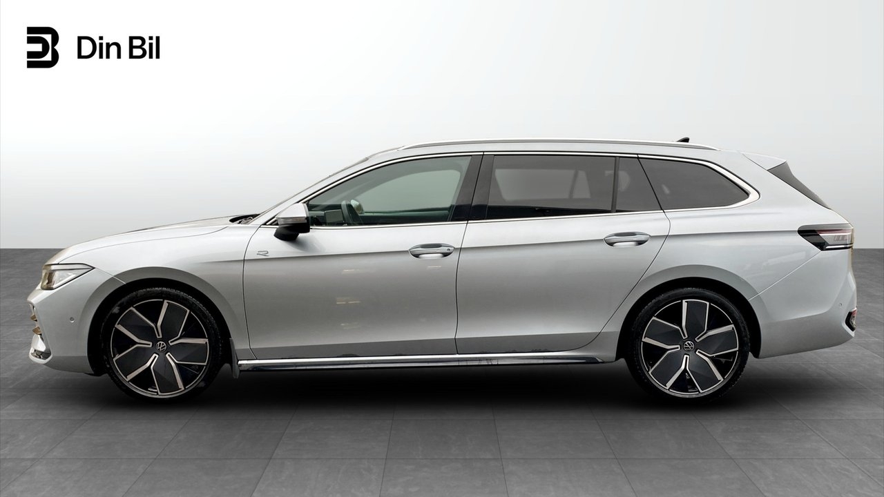 Volkswagen Passat 2.0 TDI R-Line 2025, bild 2/10
