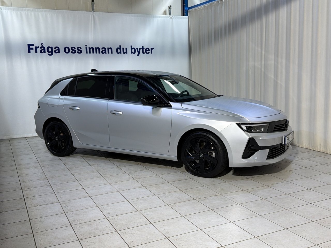 Opel Astra 2022, bild 2/10