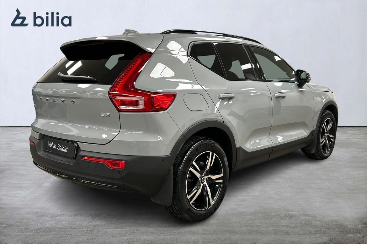 Volvo XC40 B3 Plus Dark 2025, bild 4/10