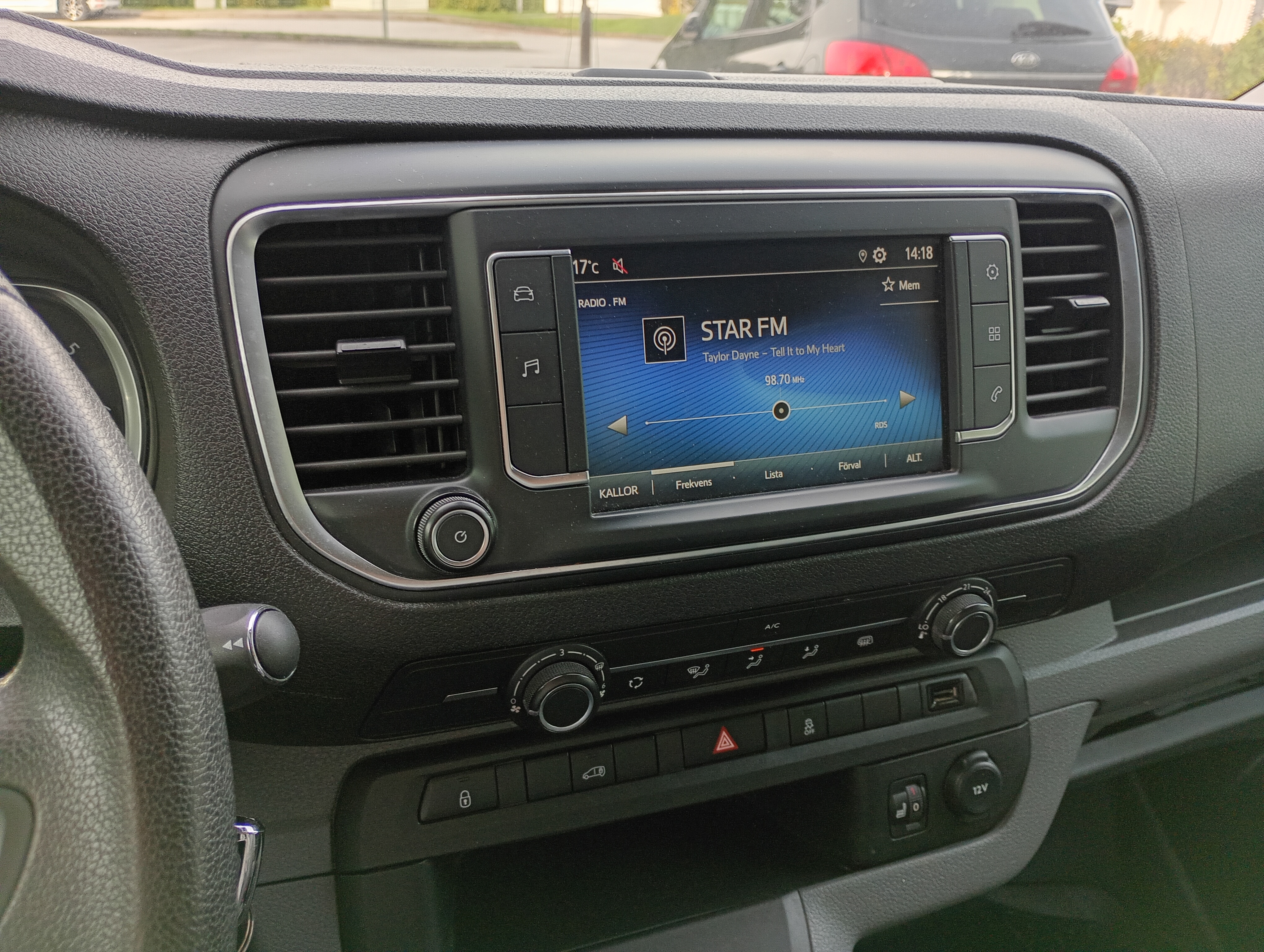 Toyota Proace 1.6 D-4D 2019, bild 4/5