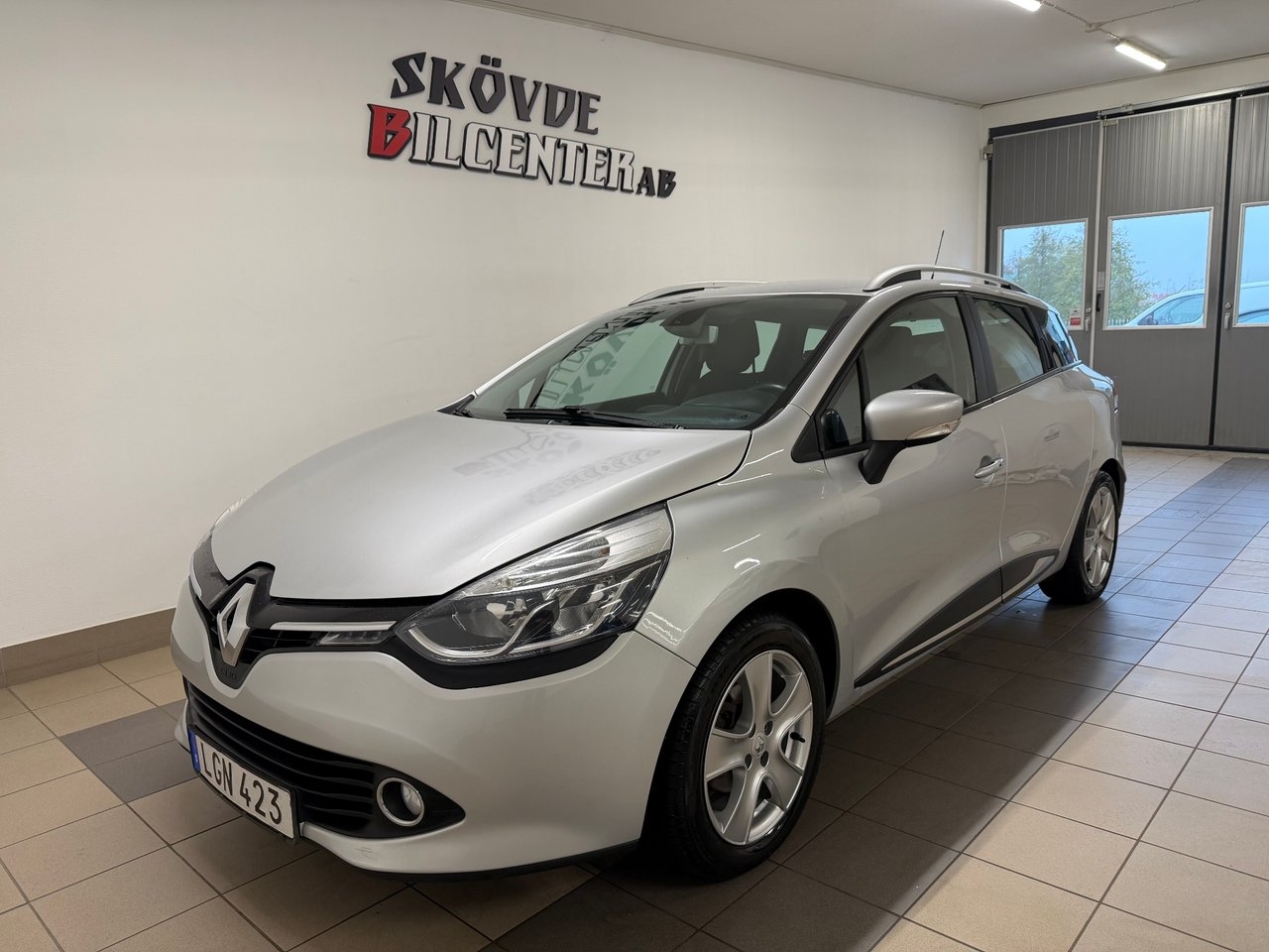 Renault Clio TCe 90 Dynamique 2016, bild 2/10
