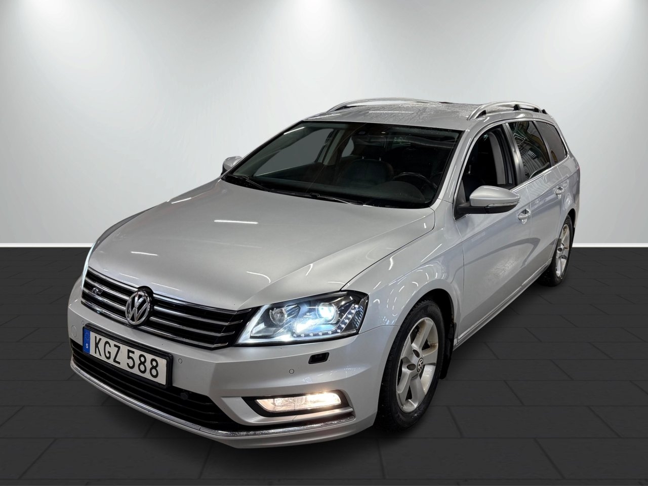 Volkswagen Passat 2.0 TDI 2014, photo 2/10