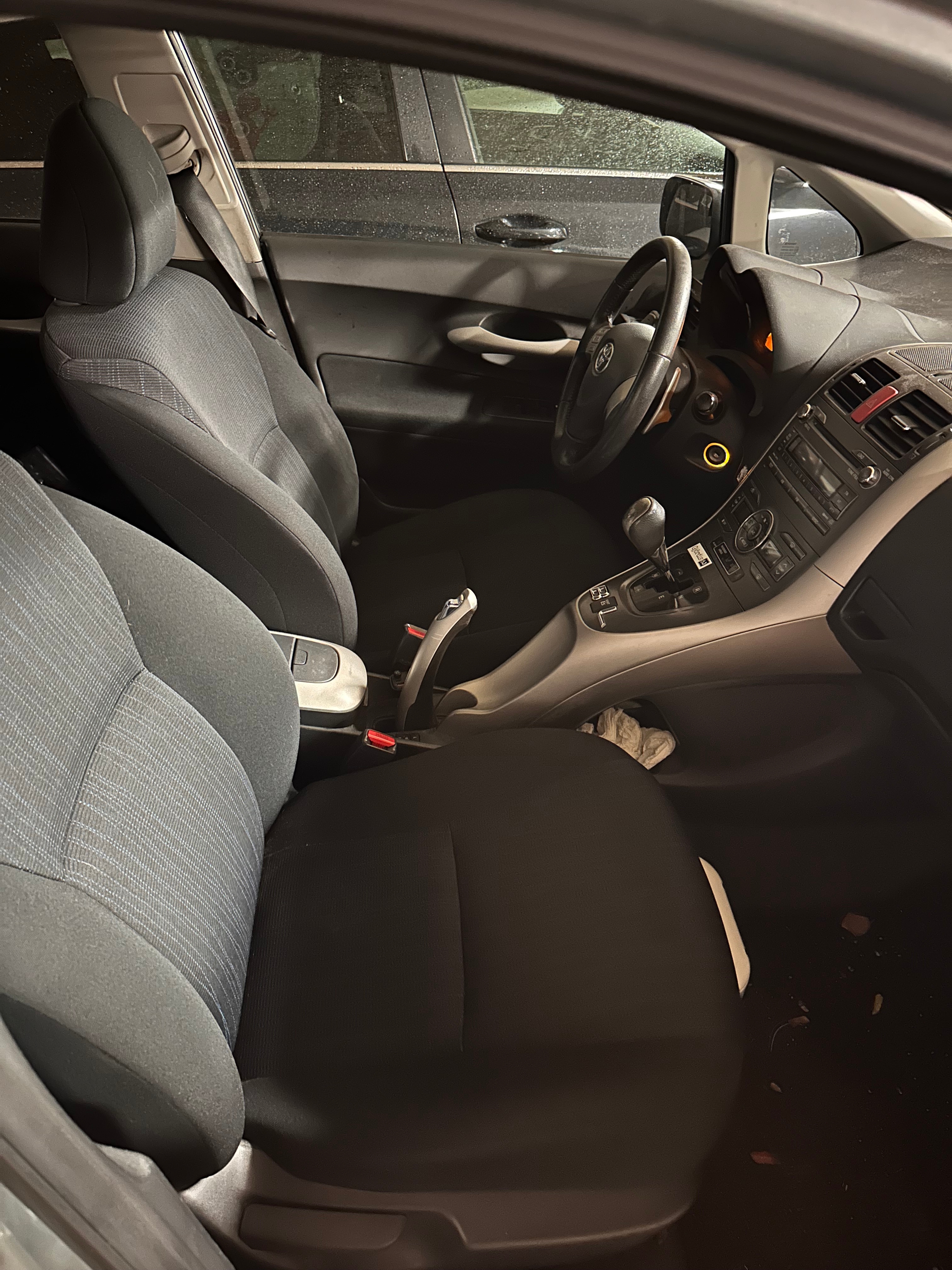 Toyota Auris 1.6 2008, bild 4/7
