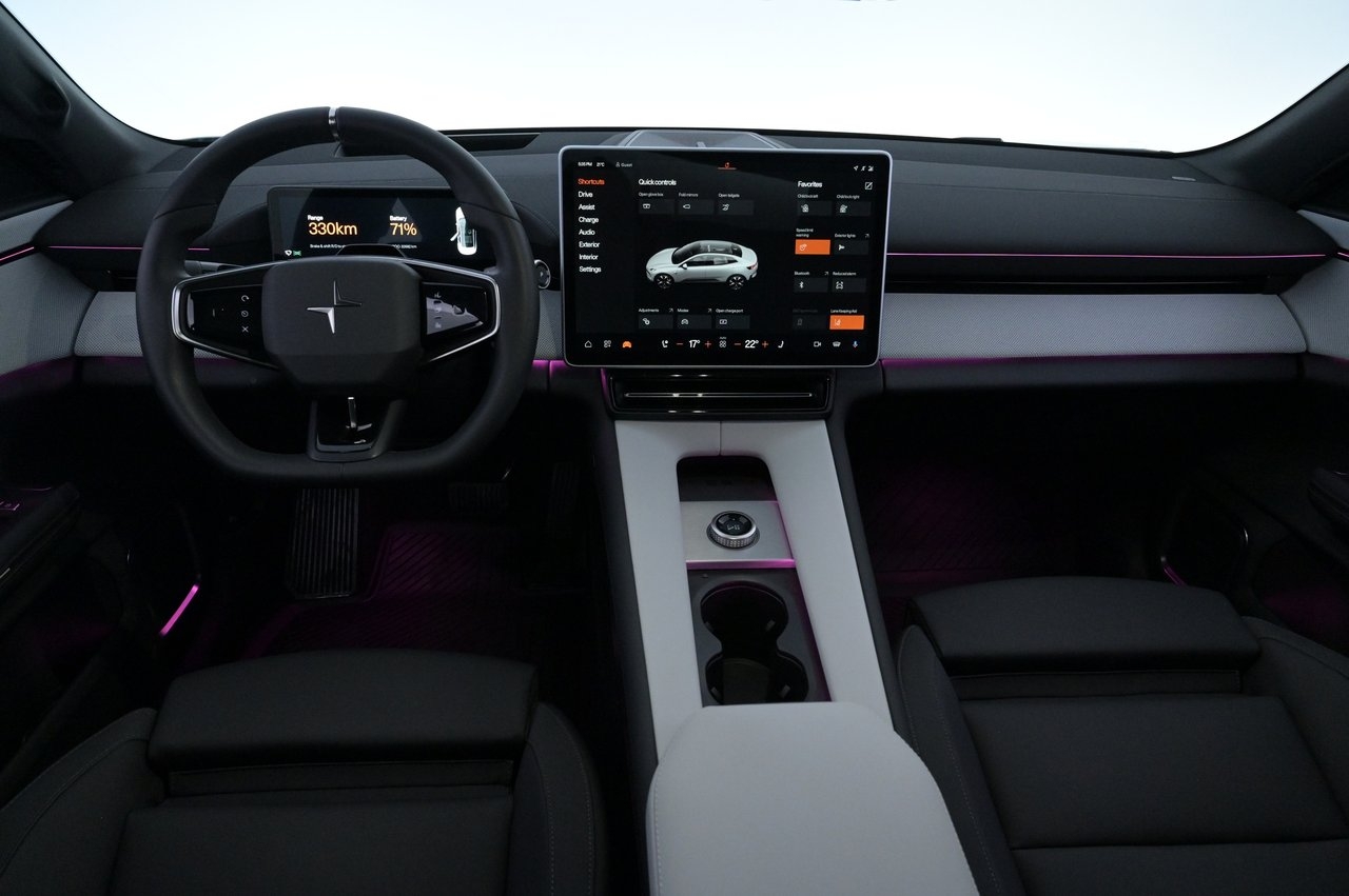 Polestar 4 Long Range 2025, bild 6/10
