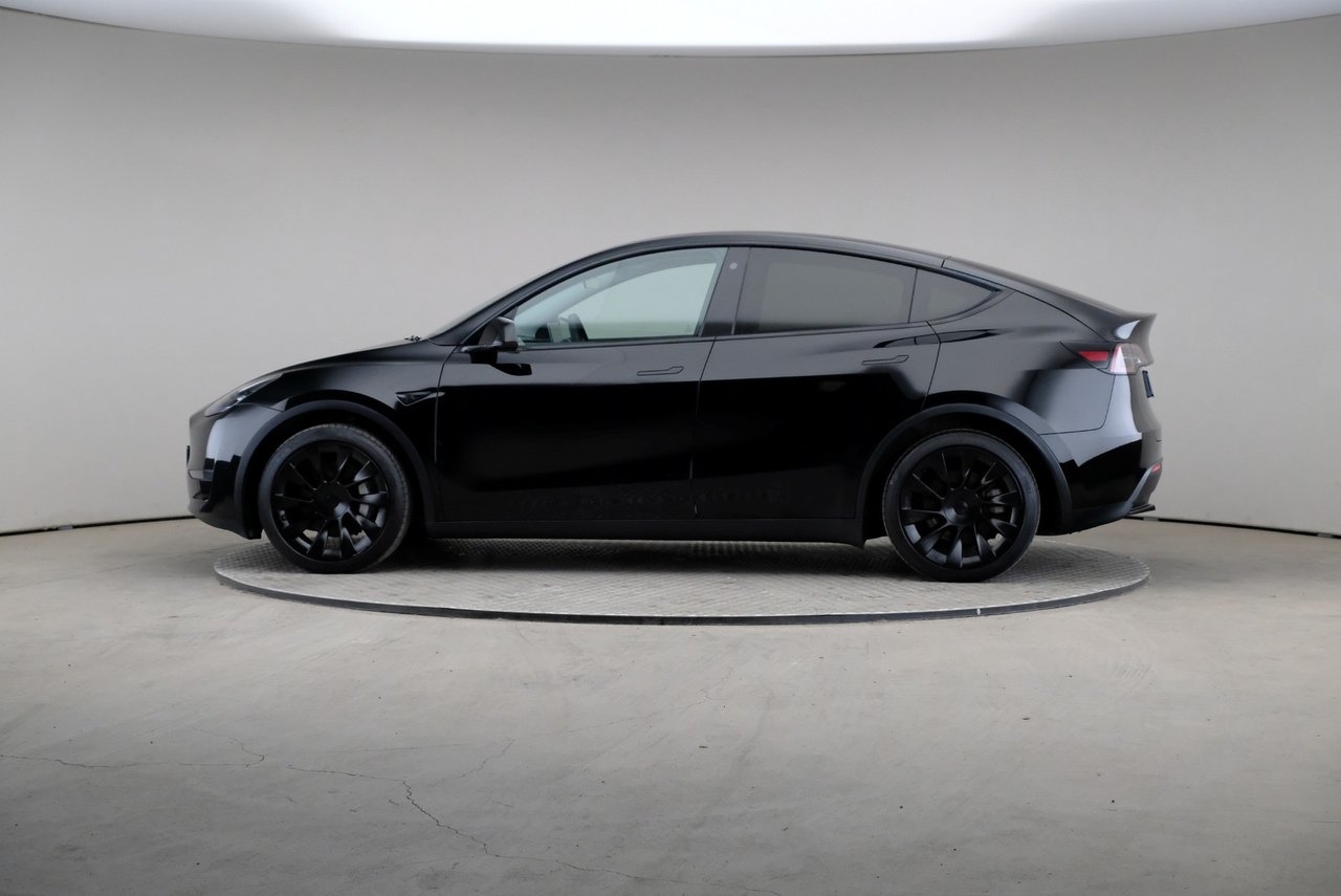 Tesla Model Y 2023, bild 4/10