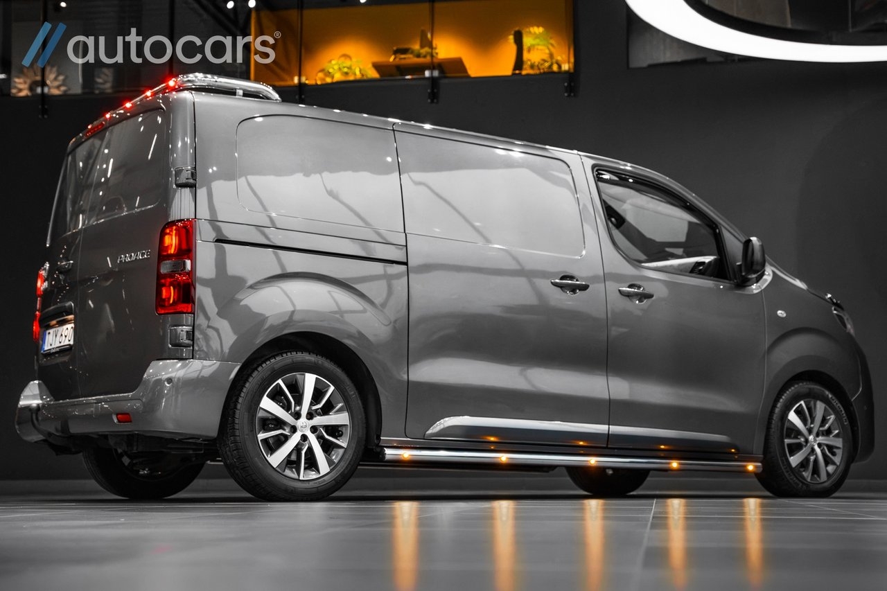 Toyota Proace 2.0 D-4D 2019, bild 3/10