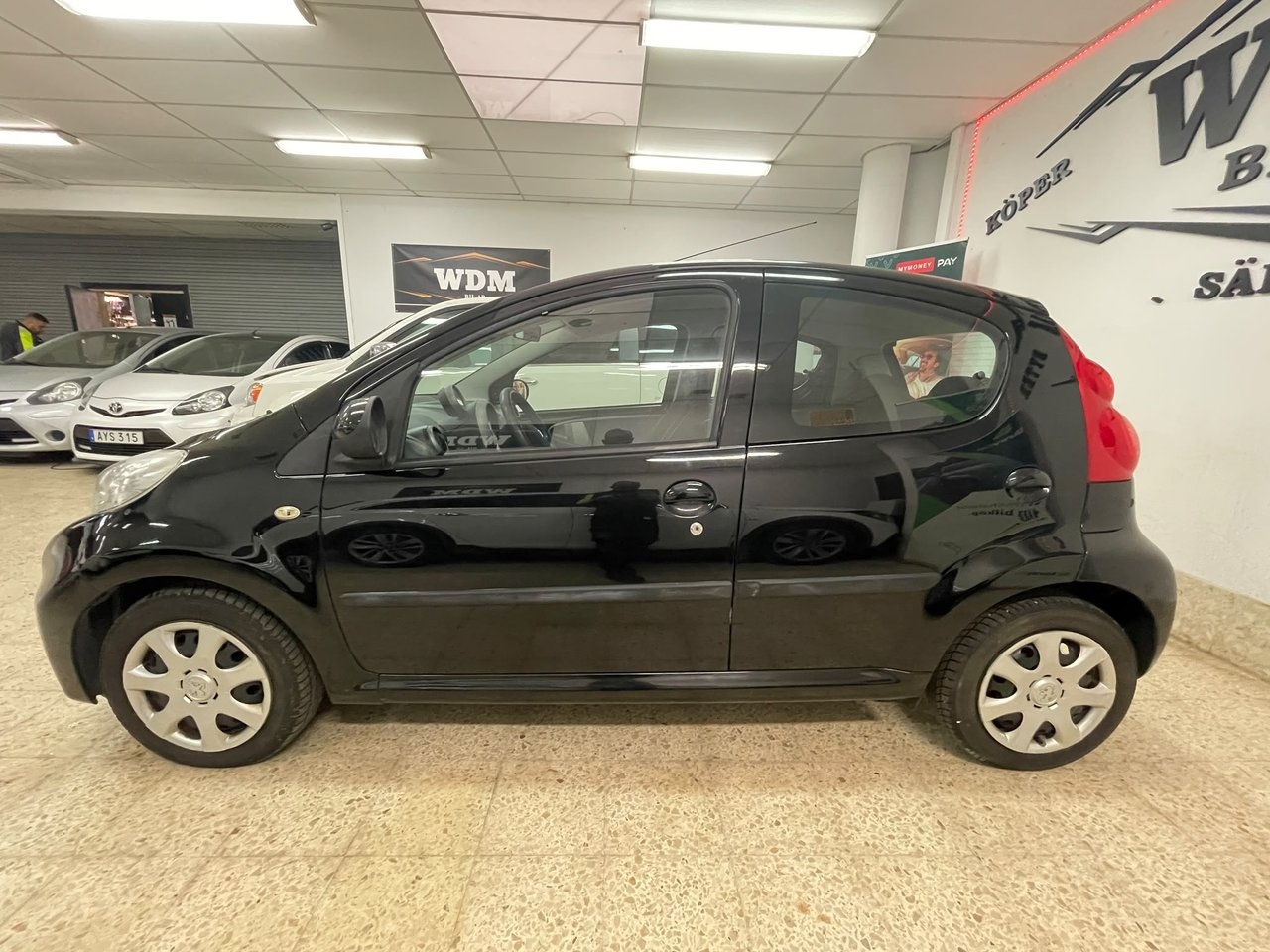 Peugeot 107 1.0 70 2-Tronic 2010, bild 3/10