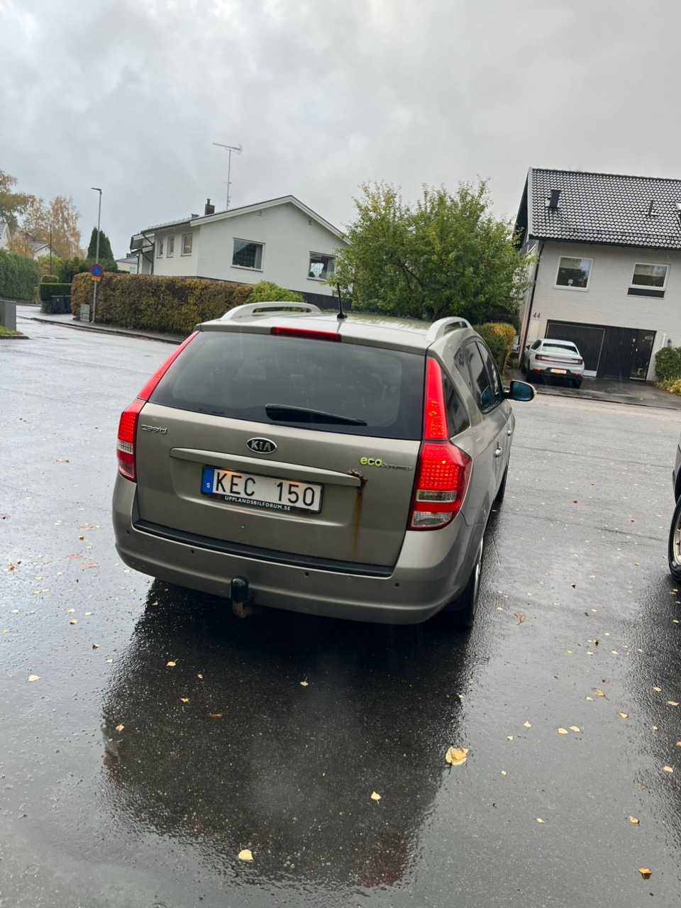 Kia Ceed 1.6 CRDi 115 2010, bild 4/6