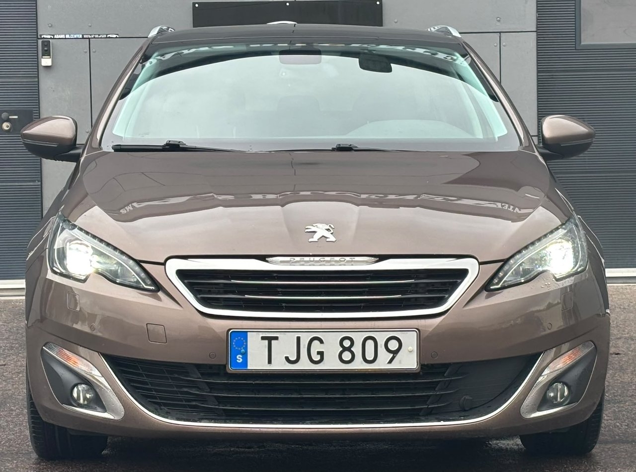 Peugeot 308 PureTech 130 Allure 2015, bild 3/10