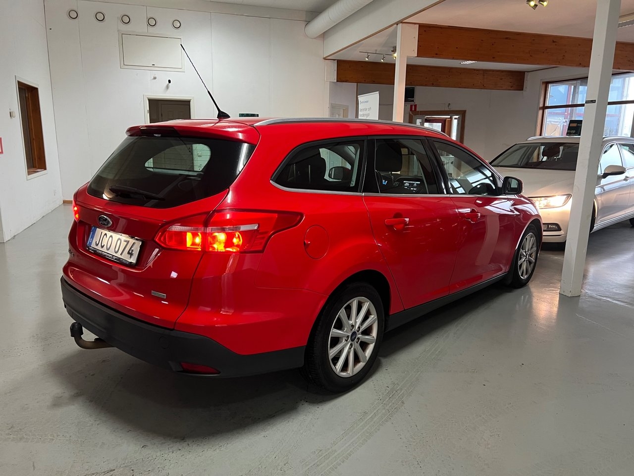 Ford Focus 1.0 EcoBoost Titanium 2016, bild 6/10