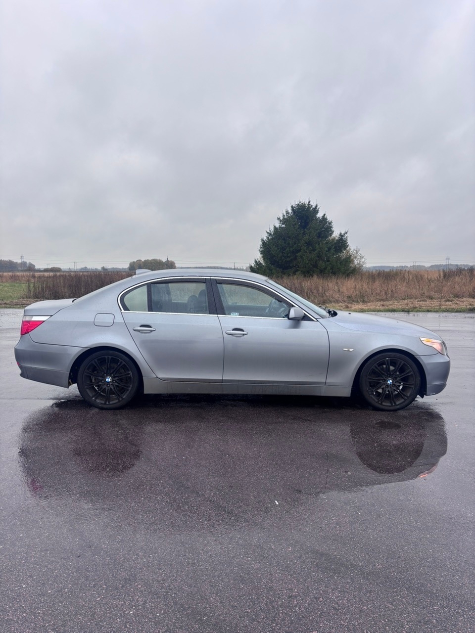 BMW 520i 2004, bild 3/9