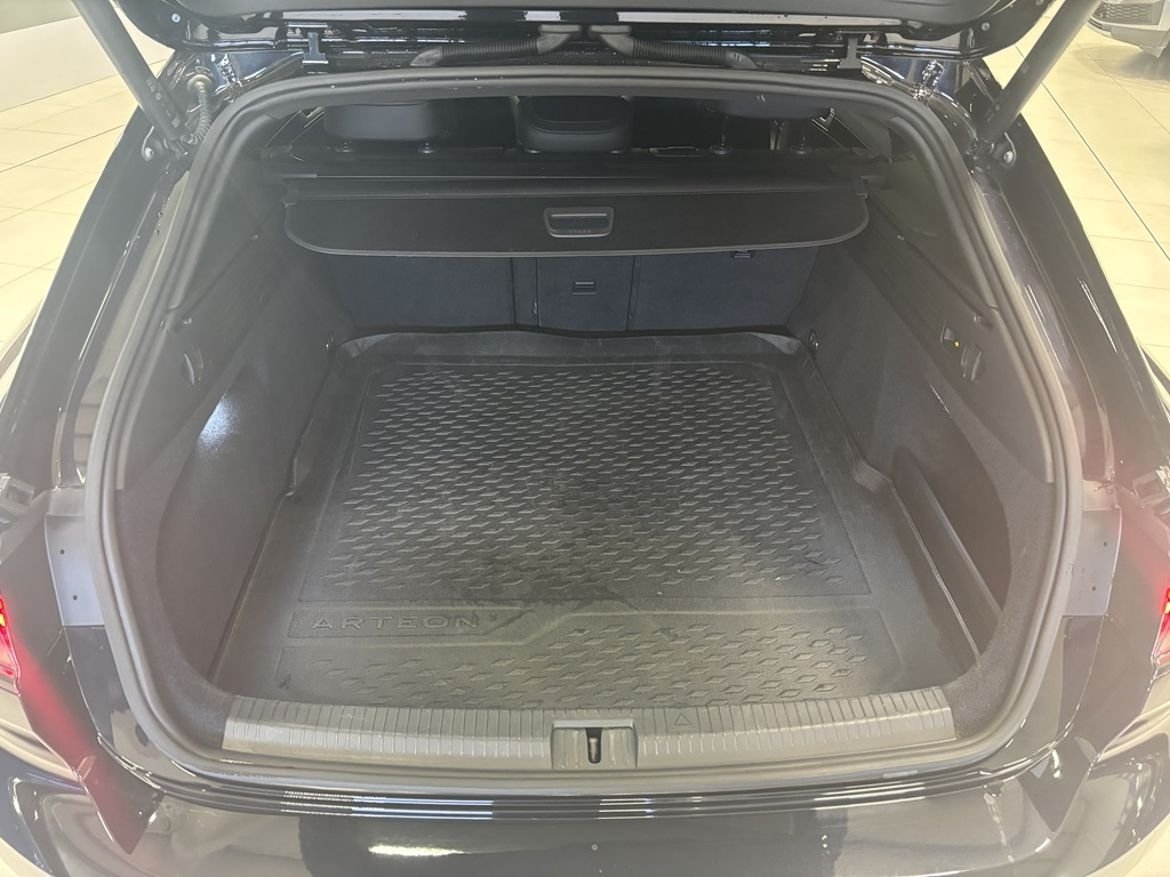 Volkswagen Arteon 1.4 eHybrid R-Line 2022, bild 6/10
