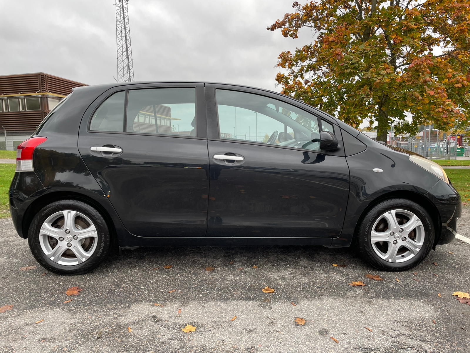 Toyota Yaris 2010, bild 5/10