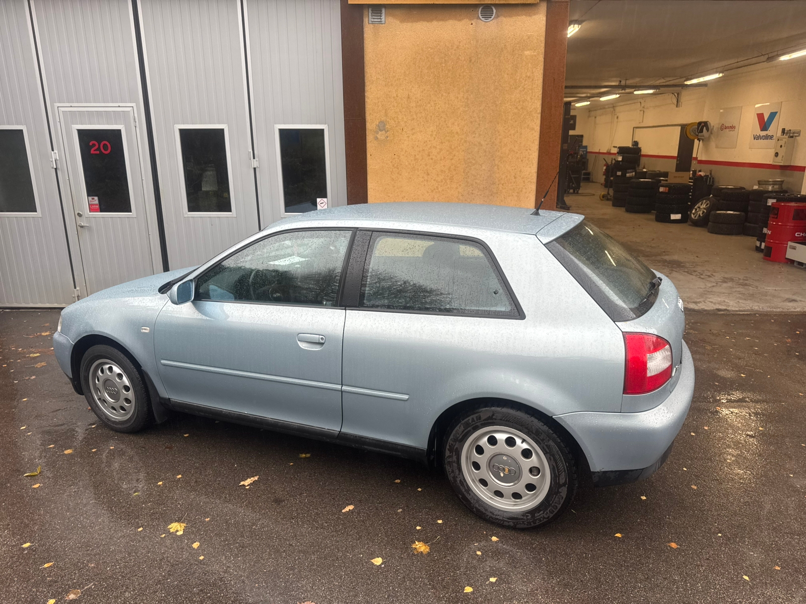 Audi A3 2001, bild 2/4