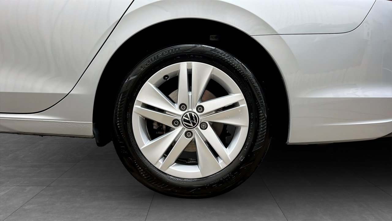 Volkswagen Golf 1.5 eTSI Life 2026, kuva 6/10