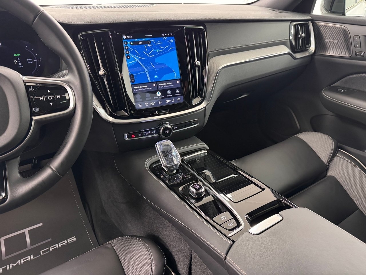 Volvo V60 T6 Ultra Dark 2025, bild 4/10