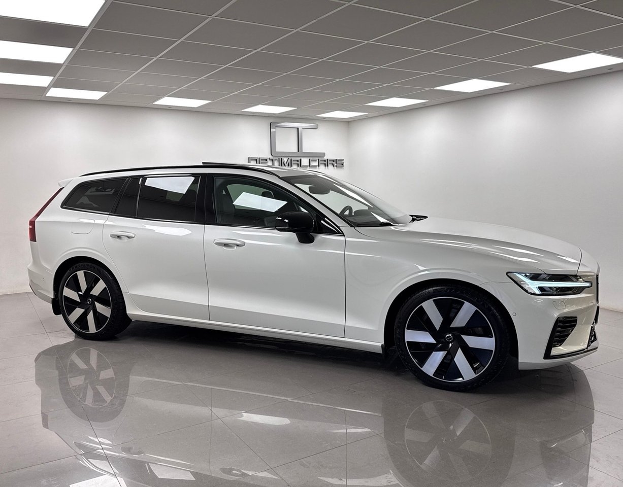 Volvo V60 T6 Ultra Dark 2025, bild 6/10