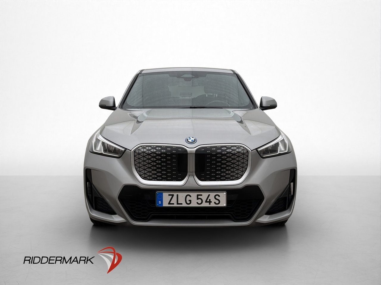BMW iX1 20 M Sport 2025, bild 2/10