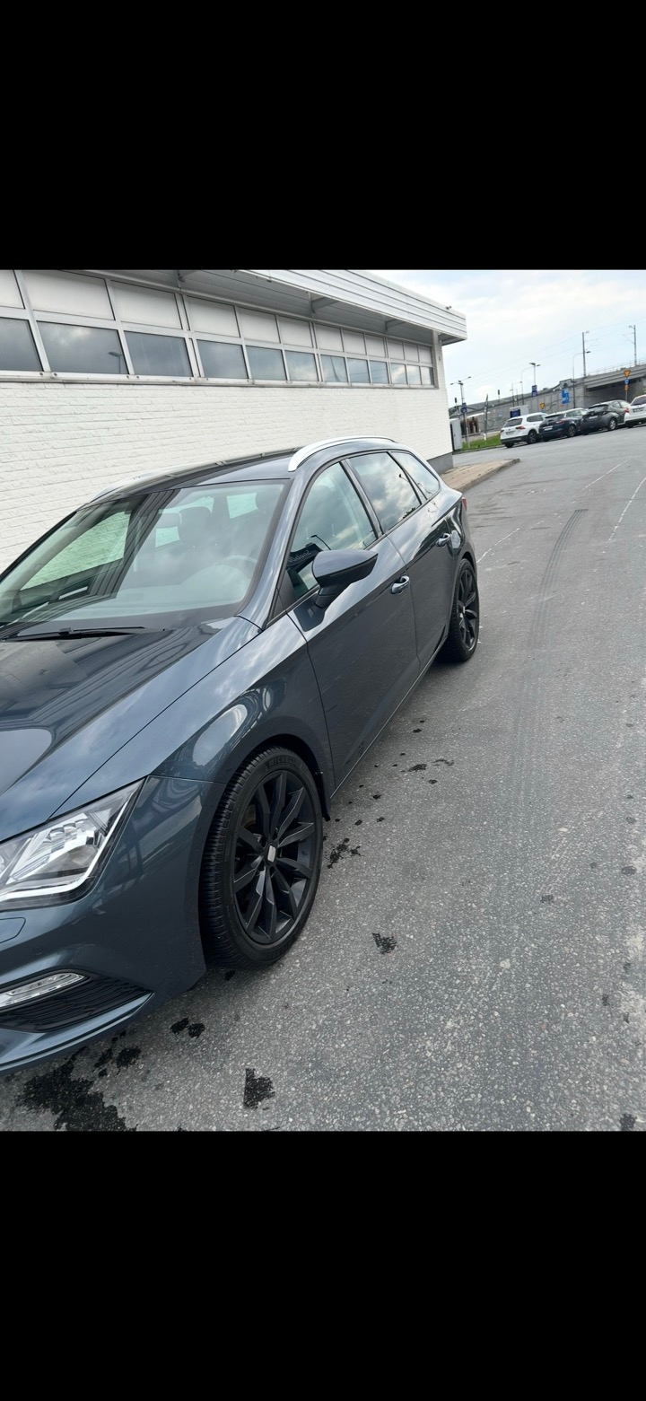 Seat Leon 1.5 TSI 2019, bild 3/6