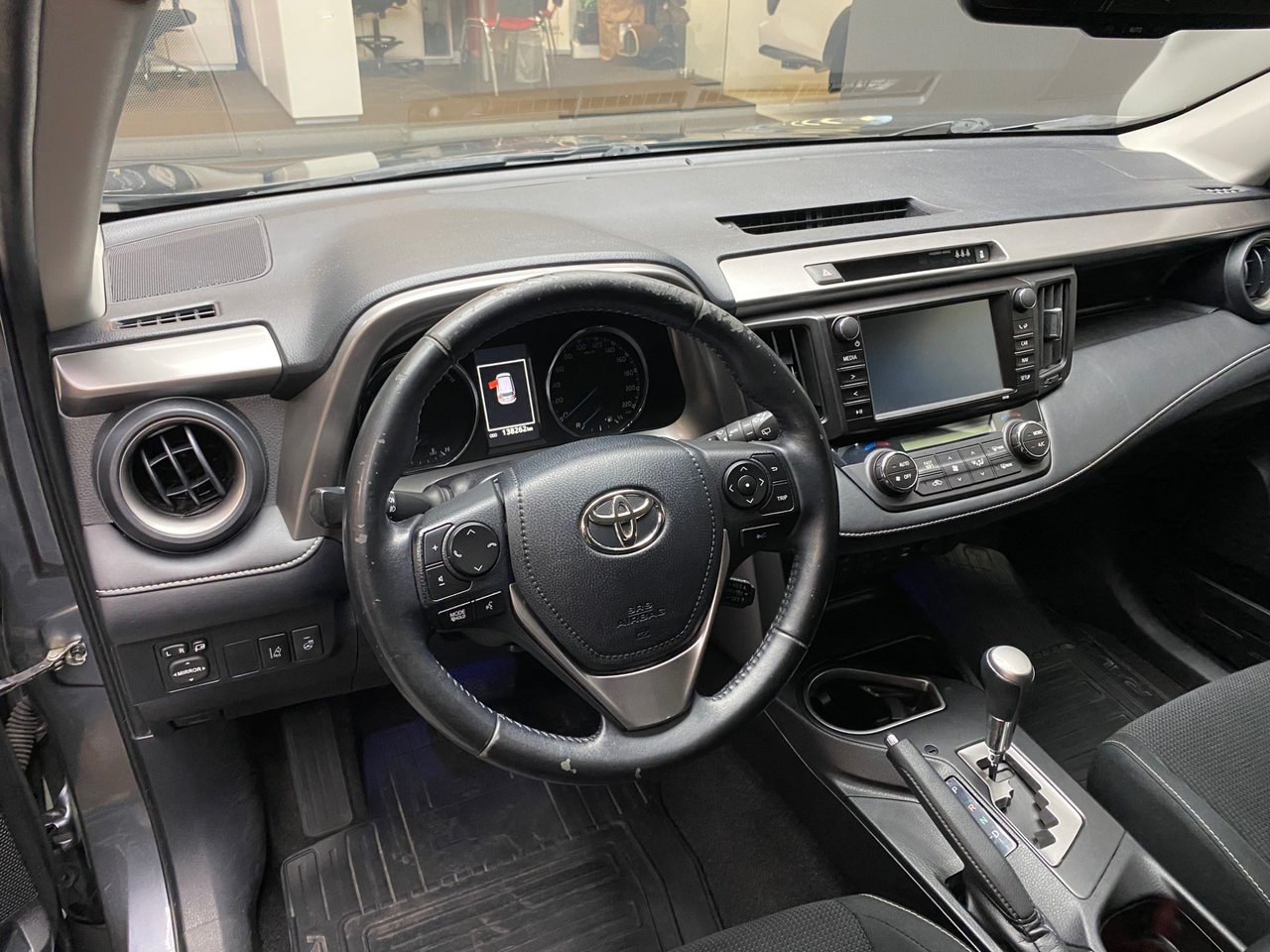 Toyota RAV4 2.5 Hybrid Active 2017, bild 7/10