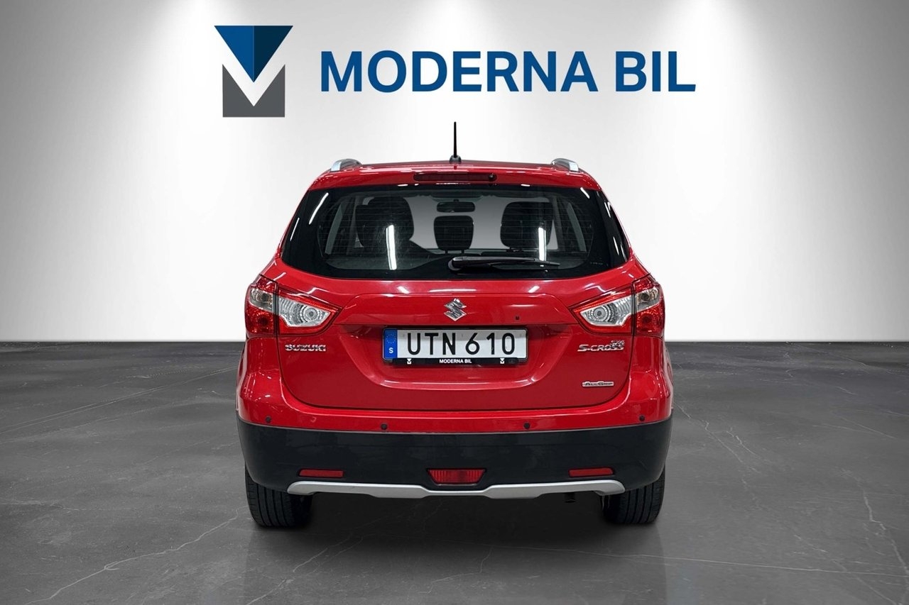 Suzuki S-Cross 2014, kuva 4/10