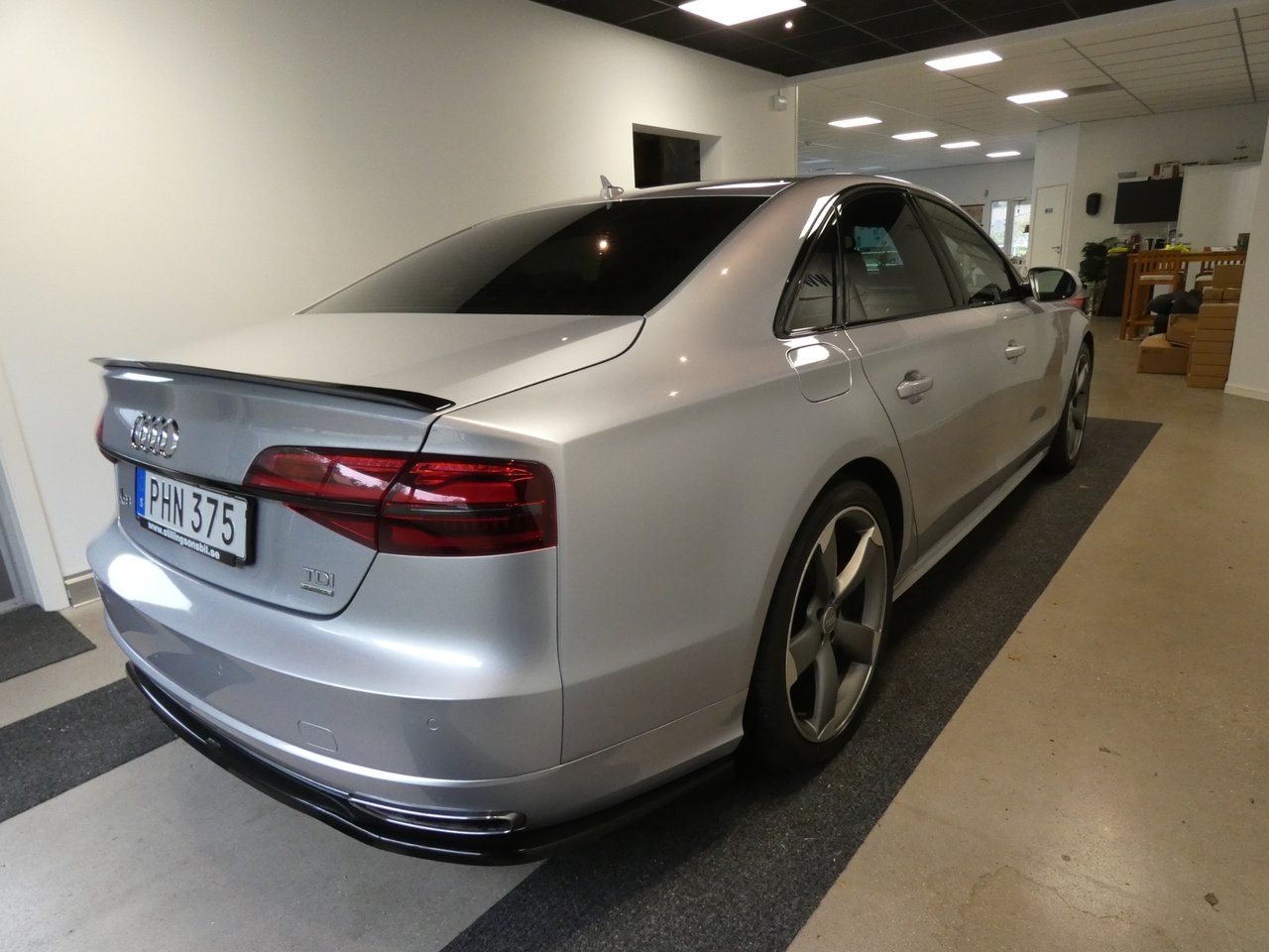 Audi A8 3.0 TDI 2017, bild 2/10