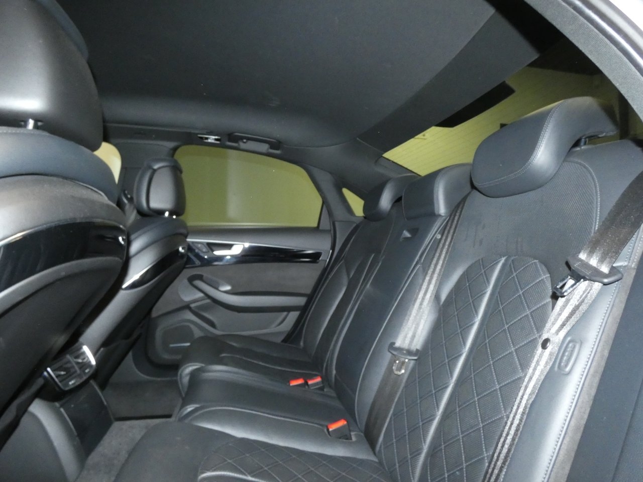 Audi A8 3.0 TDI 2017, bild 7/10