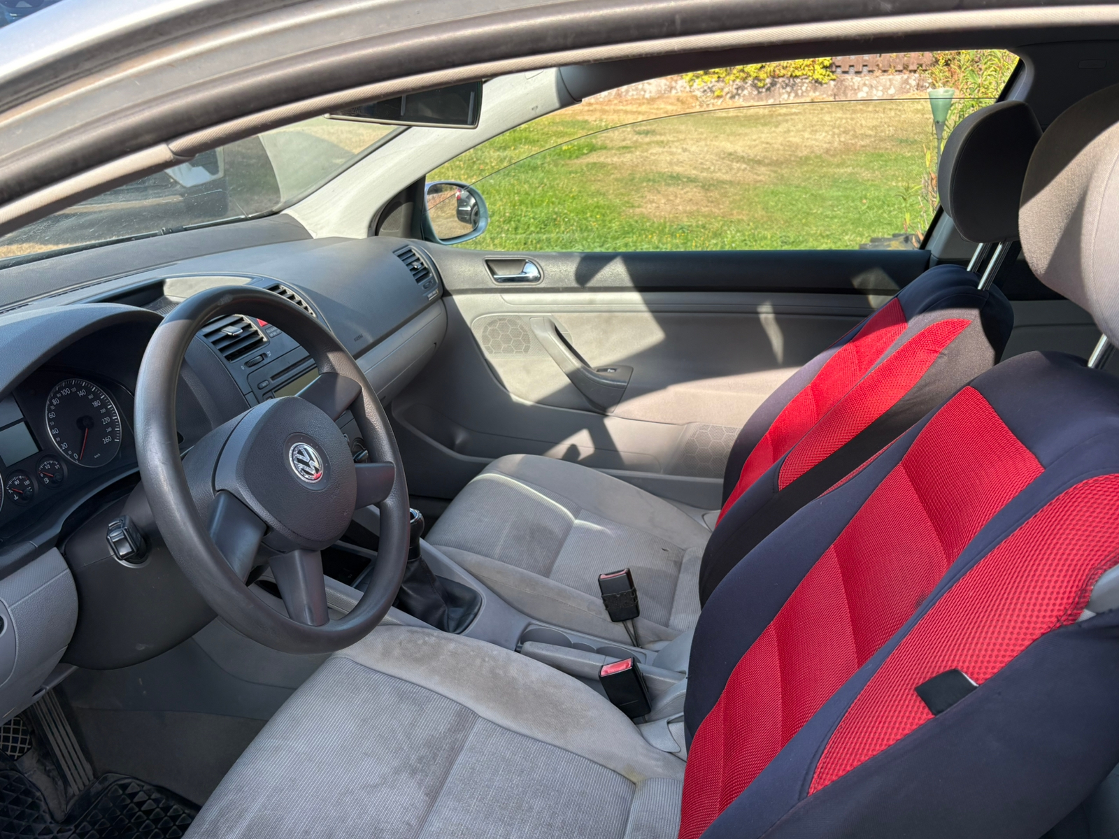 Volkswagen Golf 1.6 FSI 2004, bild 6/9