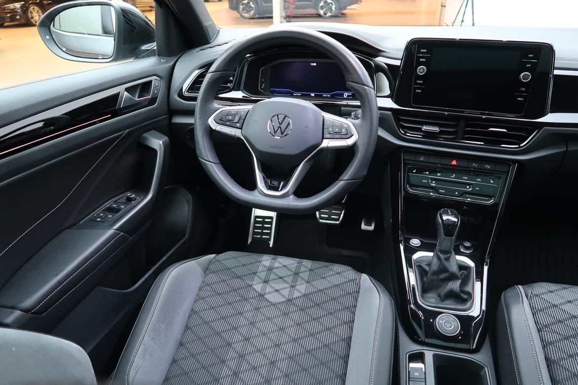 Volkswagen T-Roc 2.0 TSI R-Line 2026, bild 7/10