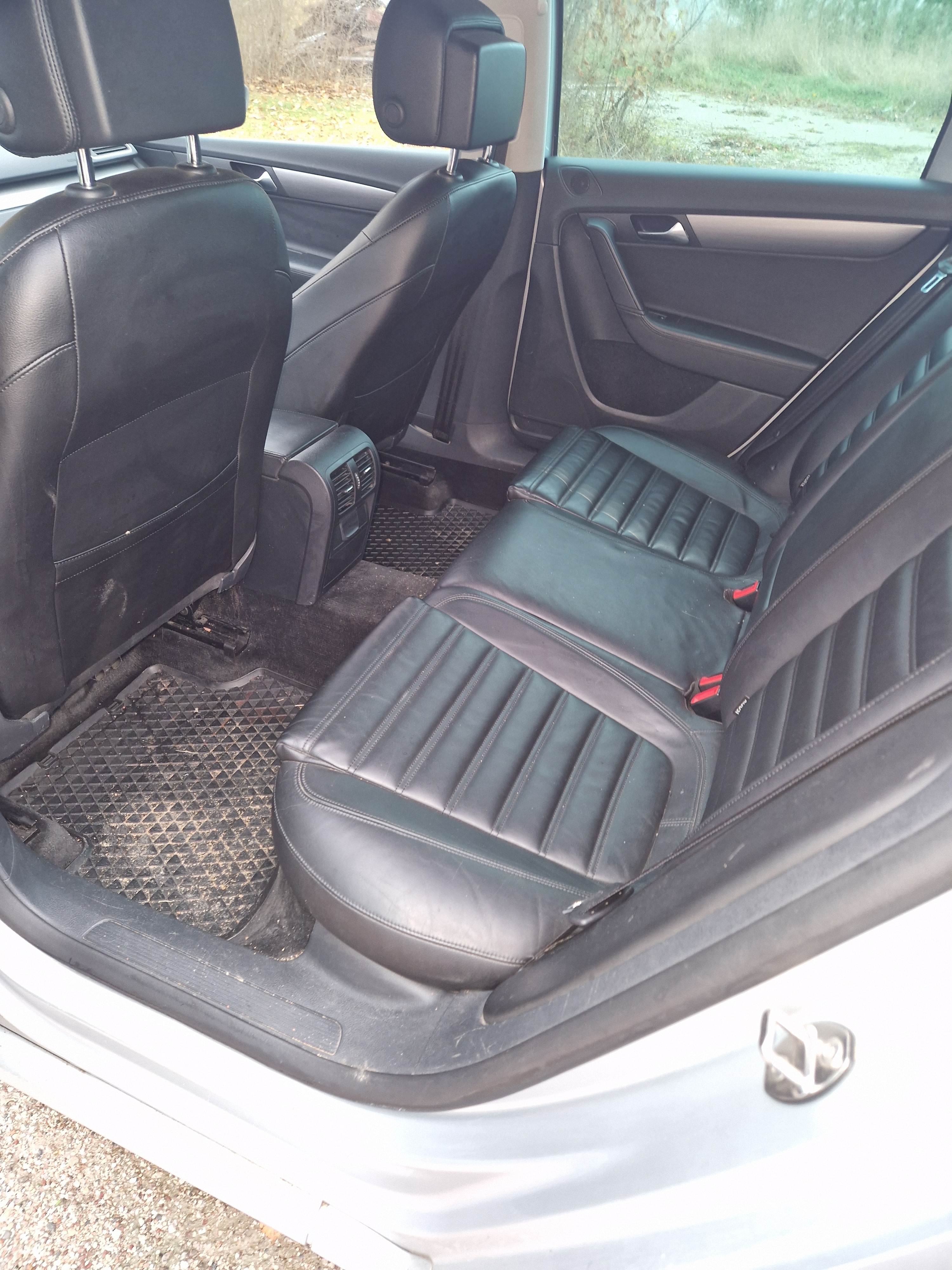 Volkswagen Passat 2.0 TDI DPF 2011, bild 6/7