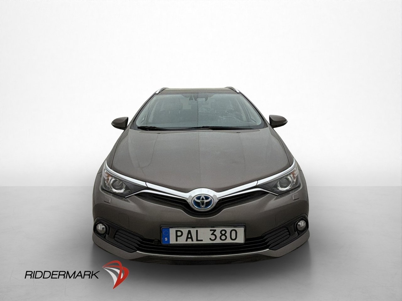 Toyota Auris 1.8 Hybrid Active Plus 2016, bild 2/10