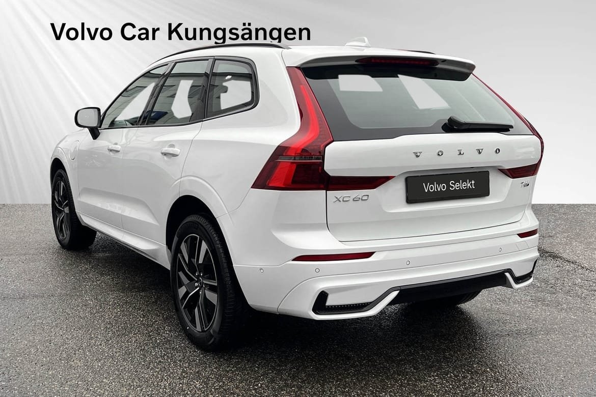 Volvo XC60 T6 Plus Dark Nordic 2026, bild 4/10