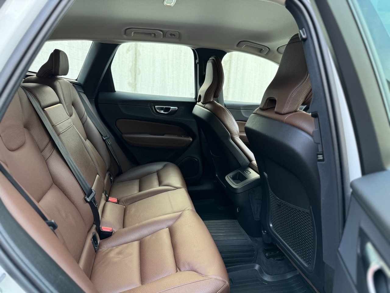 Volvo XC60 D4 Momentum 2019, bild 7/10