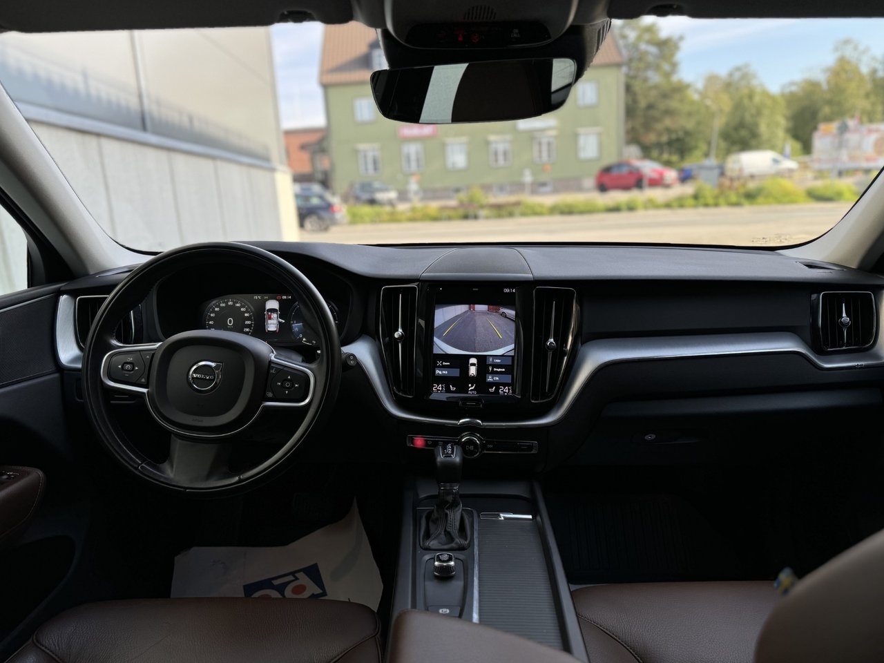 Volvo XC60 D4 Momentum 2019, bild 5/10