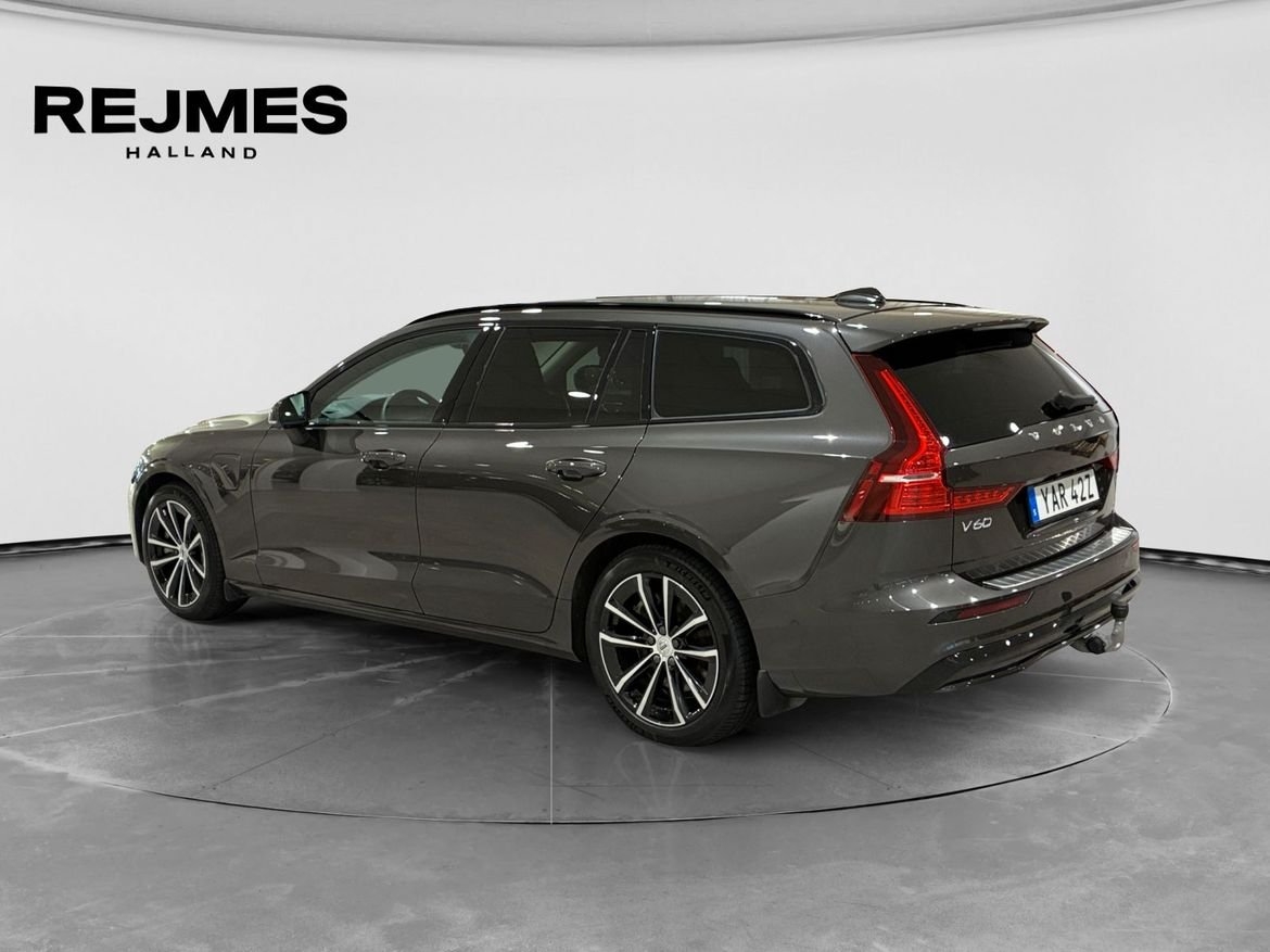 Volvo V60 T6 Plus Dark Nordic 2025, bild 2/10