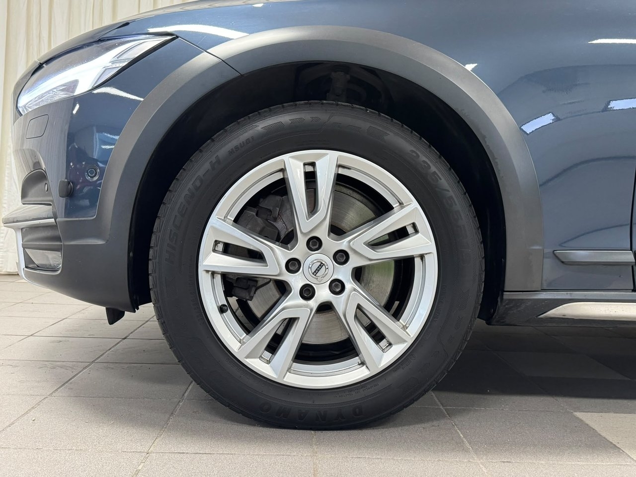 Volvo V90 Cross Country D5 Pro 2018, bild 7/10