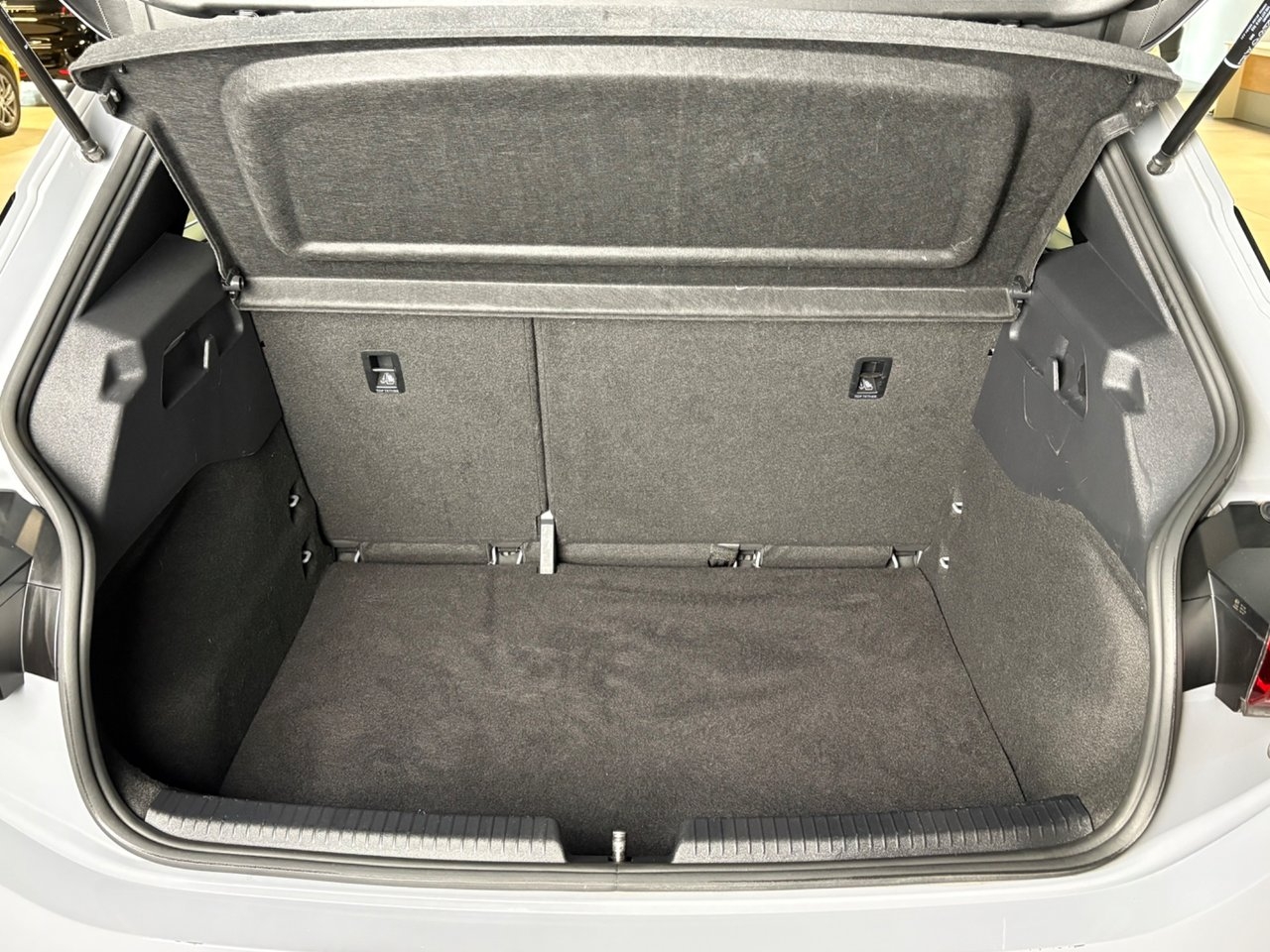 Cupra Born 58 kWh 2024, bild 6/10