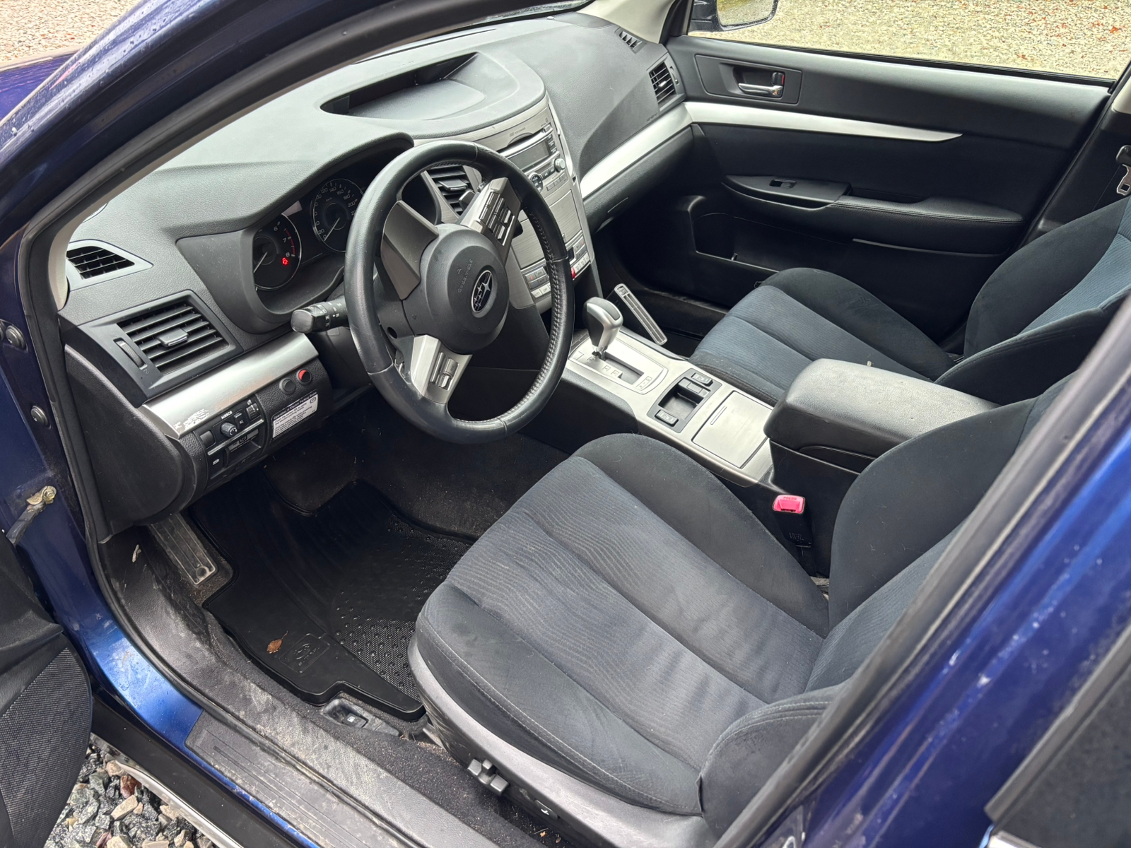 Subaru Outback 2.5i 2010, bild 6/10
