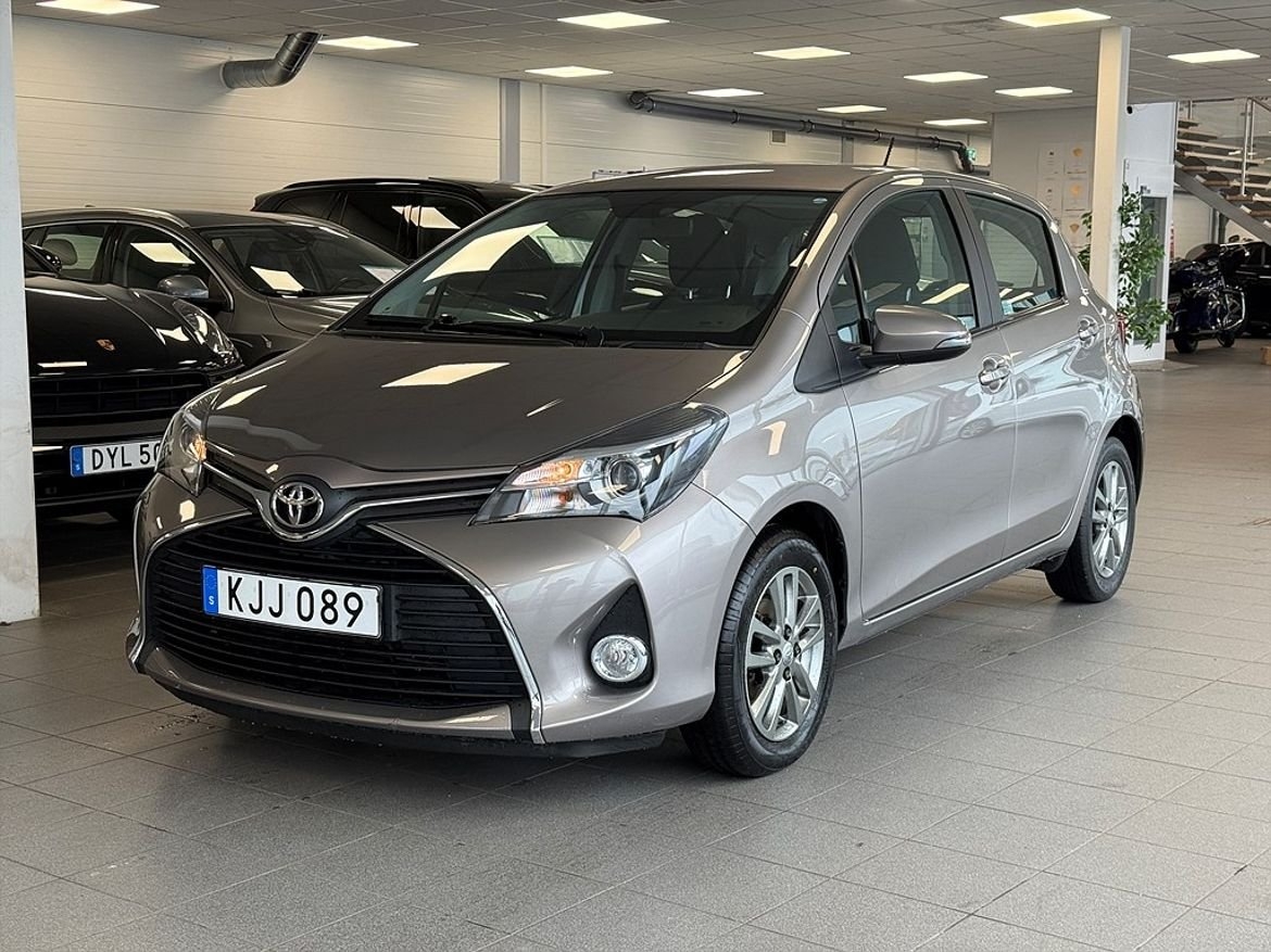 Toyota Yaris 1.33 Active 2014, bild 6/10