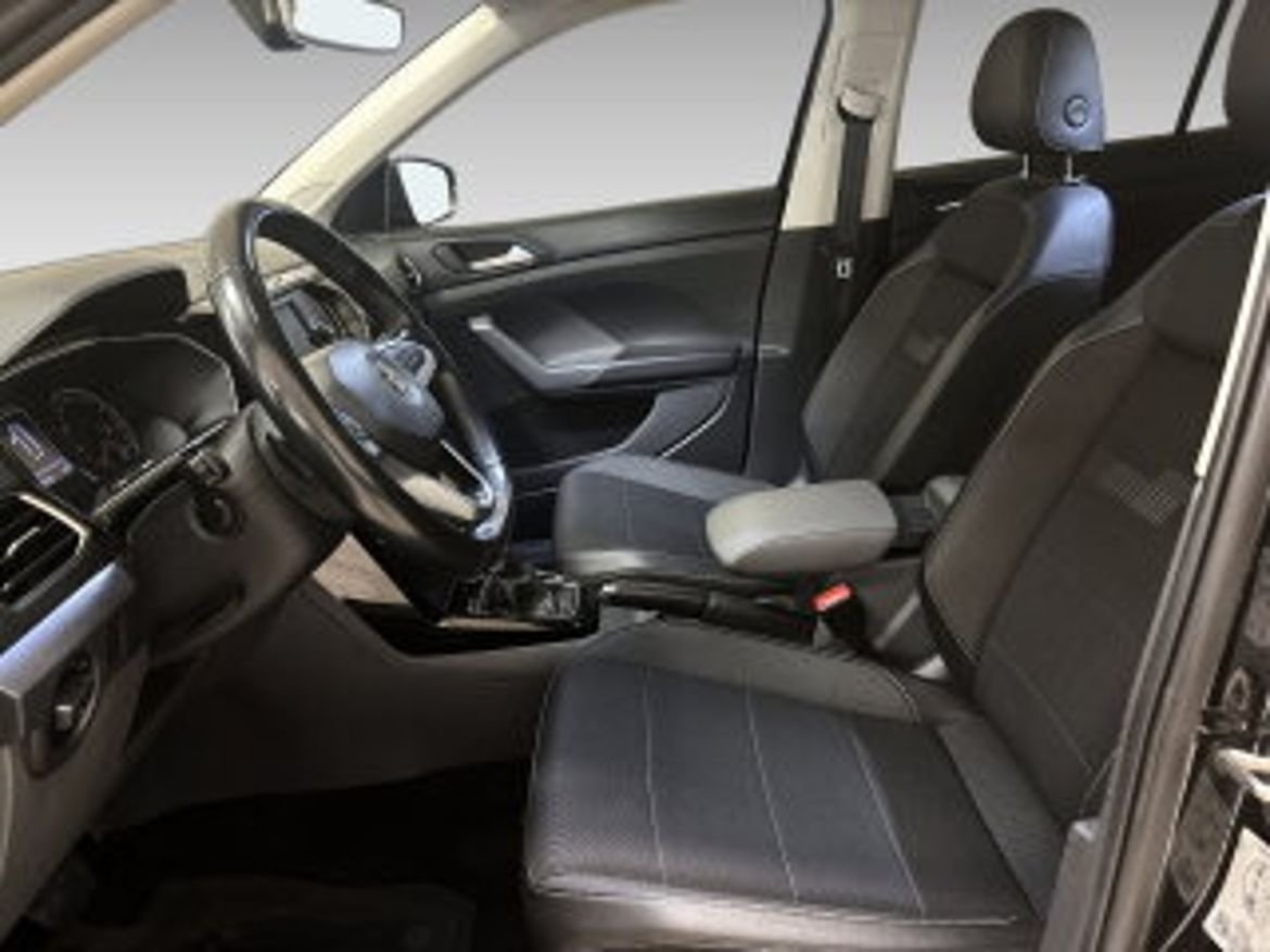 Volkswagen T-Cross 1.0 TSI 2020, bild 7/10