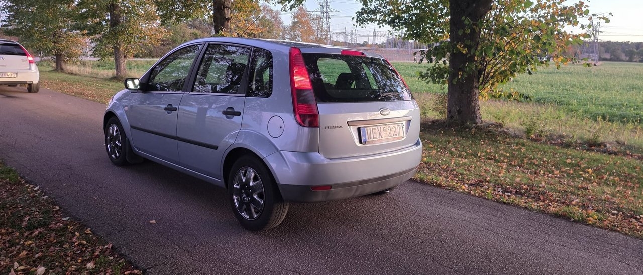 Ford Fiesta 1.3 2005, bild 4/10