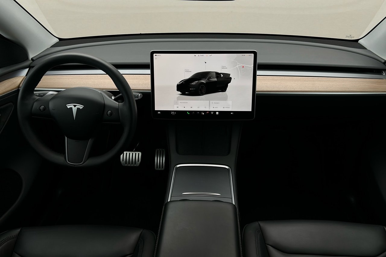 Tesla Model Y 2023, bild 6/10