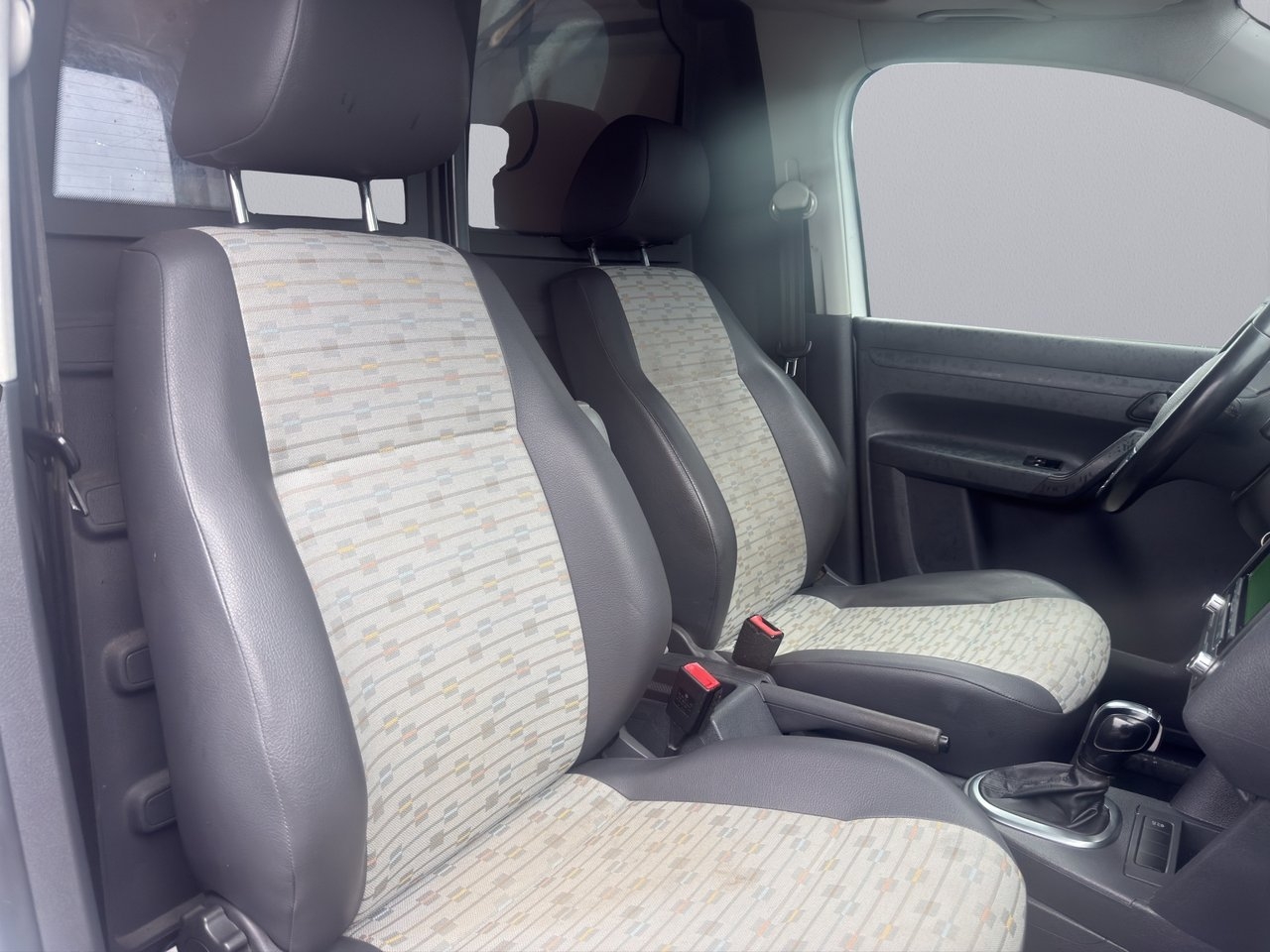 Volkswagen Caddy 1.6 TDI 2013, kuva 10/10