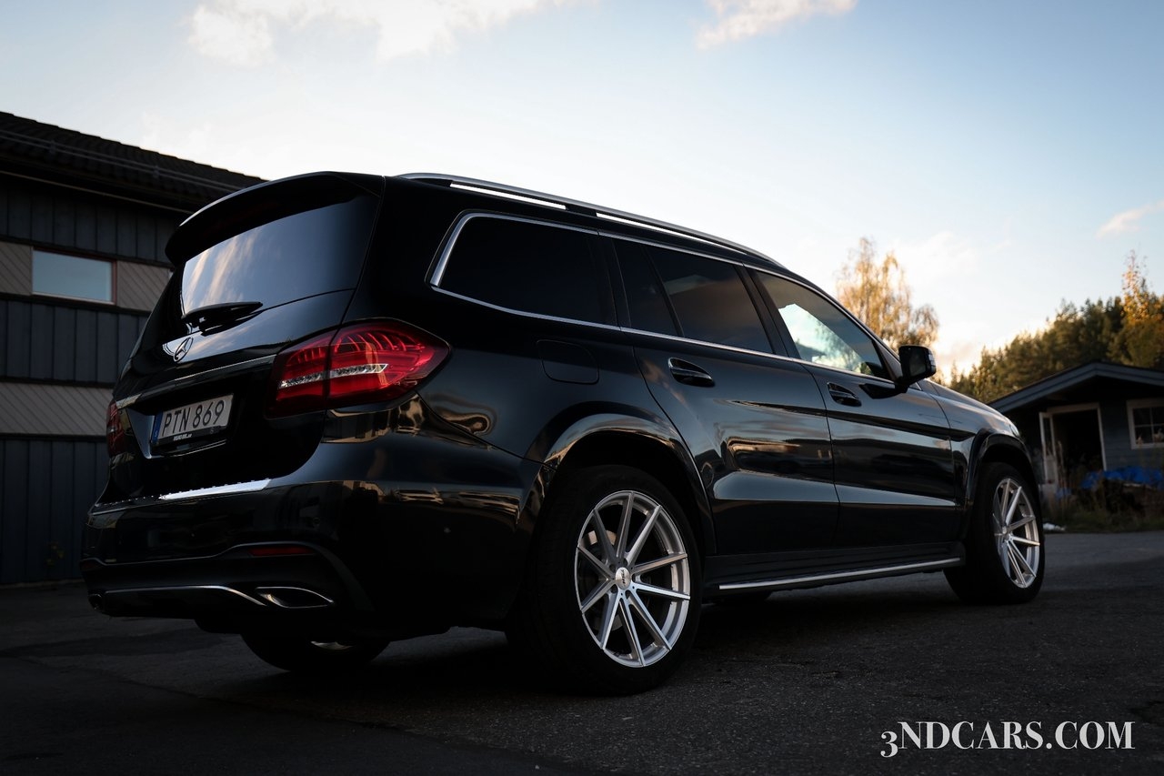 Mercedes-Benz GLS 350 d AMG Line 2017, photo 7/10