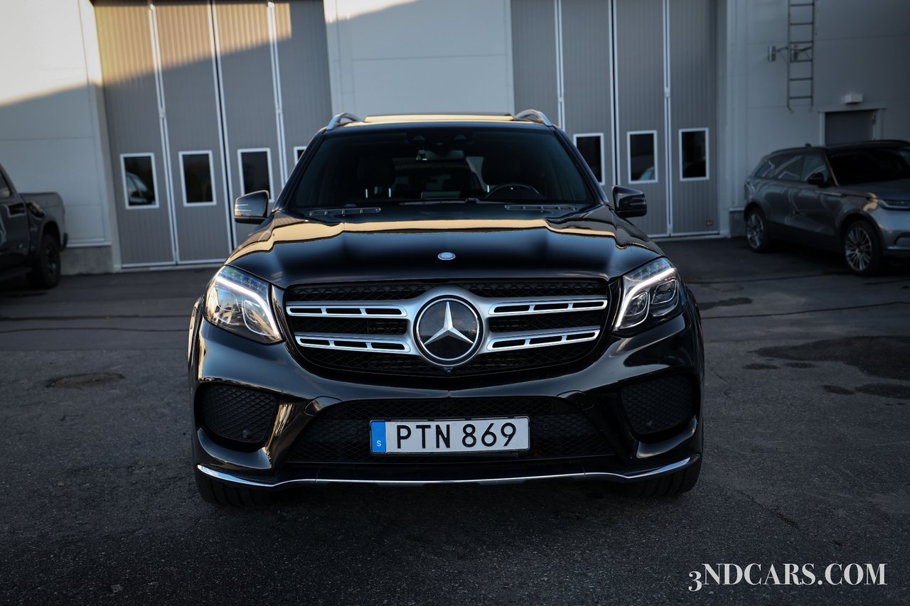 Mercedes-Benz GLS 350 d AMG Line 2017, photo 3/10