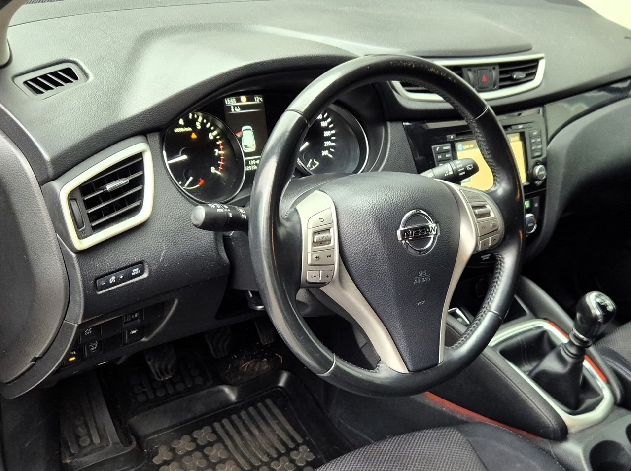 Nissan Qashqai 1.2 DIG-T Acenta 2014, bild 3/10