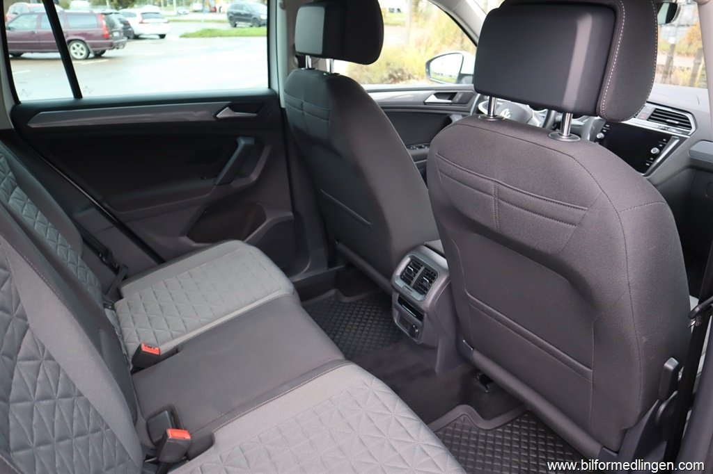 Volkswagen Tiguan 1.5 TSI 2022, bild 7/10