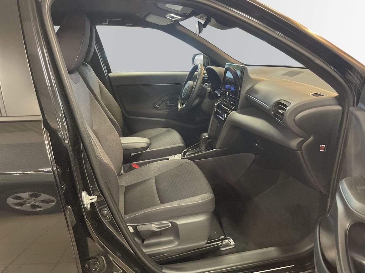 Toyota Yaris Cross 1.5 Hybrid 116 2026, bild 6/10