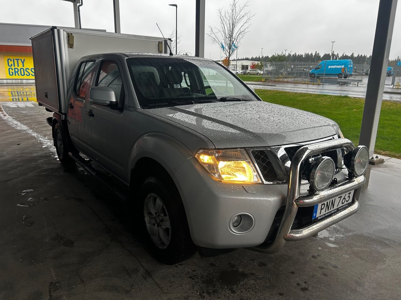 Nissan Navara 2.5 dCi 2014, bild 2/10